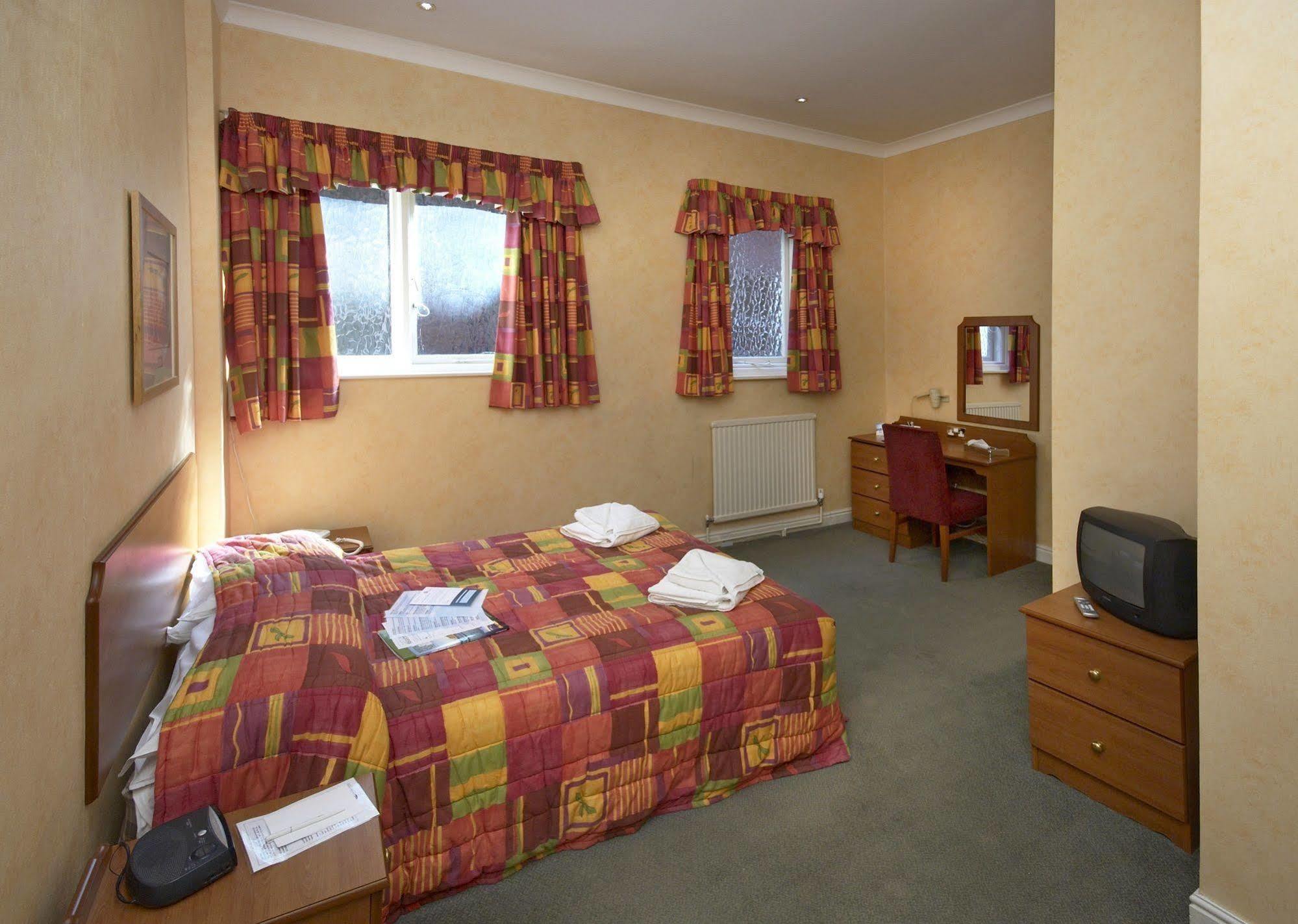 The Caledonian New Southlands Hotel Scarborough Exteriör bild